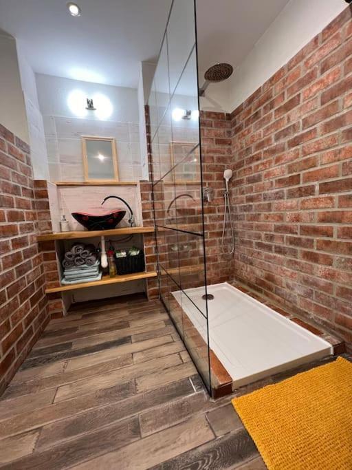 Apartman Centrum Sturka Martin Exteriör bild